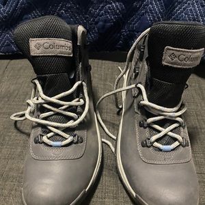 Columbia waterproof hiking boots